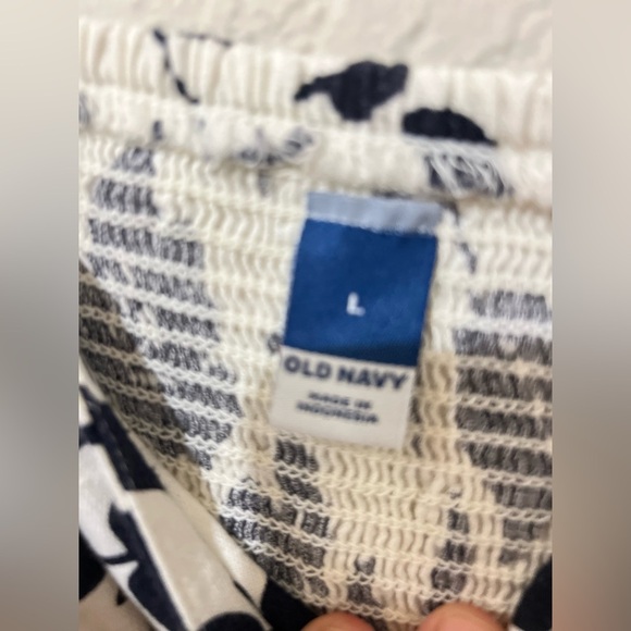 Floral print old Navy Sun dress size L with pockets - Picture 7 of 8